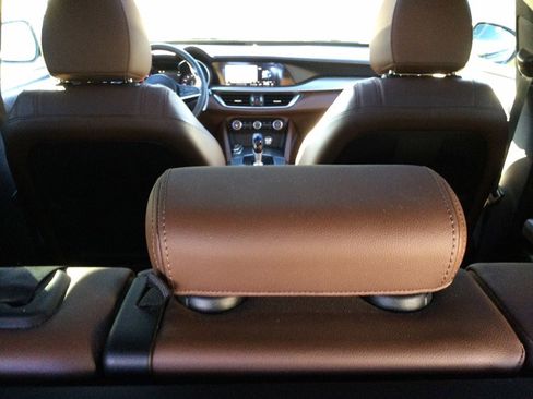 Used 2019 Alfa Romeo Stelvio Ti Sport w/ Quick Order Package 22S Sport image 25