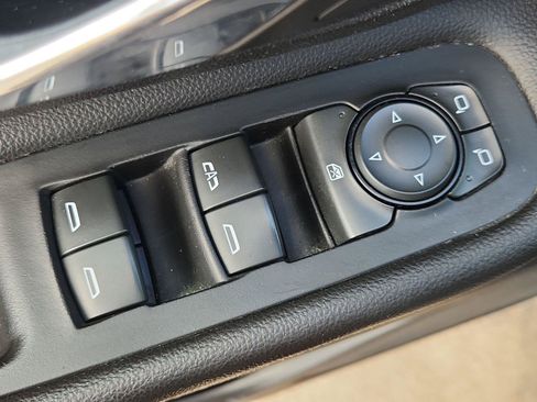 Used 2020 GMC Terrain SLE w/ Driver Convenience Package FWD image 22