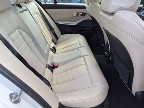 Used 2021 BMW 330i xDrive Sedan w/ Executive Package AWD/4WD image 28