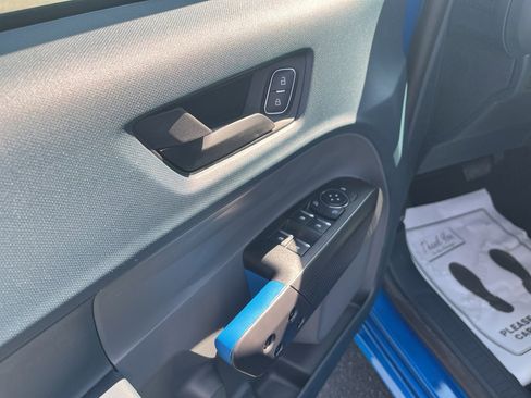 New 2025 Ford Maverick Lobo image 17