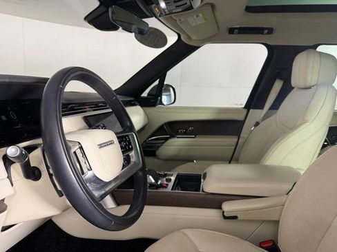 Certified 2023 Land Rover Range Rover SE image 34