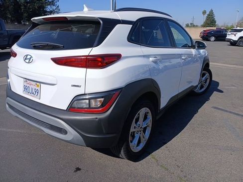 Used 2023 Hyundai Kona SEL image 5