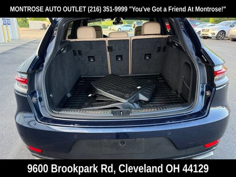 Used 2020 Porsche Macan AWD/4WD image 45