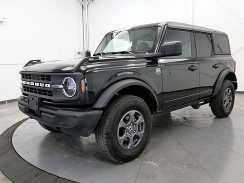 Used 2025 Ford Bronco Big Bend AWD/4WD image 3