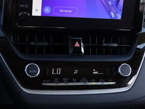 Used 2026 Toyota Corolla LE w/ LE Premium Package image 31