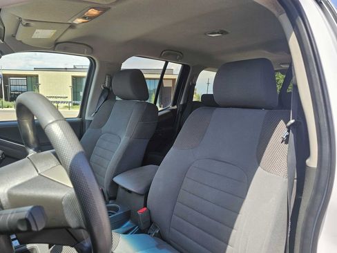 Used 2008 Nissan Xterra X image 11