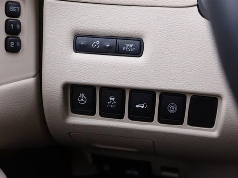 Certified 2024 Nissan Murano Platinum w/ Cargo Package image 21