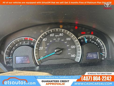 Used 2012 Toyota Camry XLE image 10