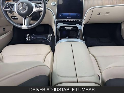 Used 2024 Mercedes-Benz C 300 Sedan image 25