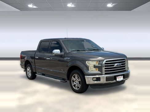 Used 2016 Ford F150 XLT w/ Equipment Group 302A Luxury RWD image 6