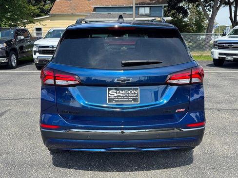 Used 2023 Chevrolet Equinox RS image 4