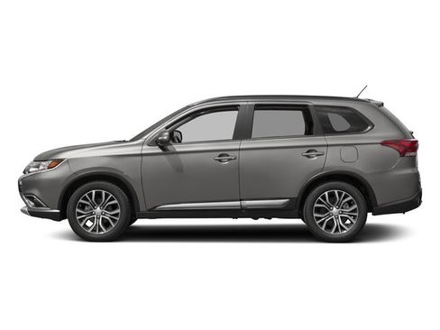 Used 2018 Mitsubishi Outlander SEL image 3