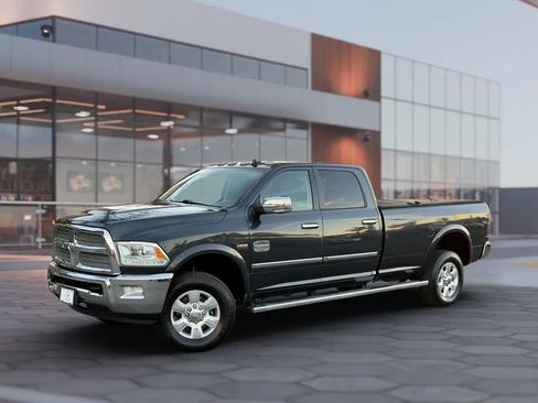 Used 2014 RAM 2500 Longhorn w/ Convenience Group image 2