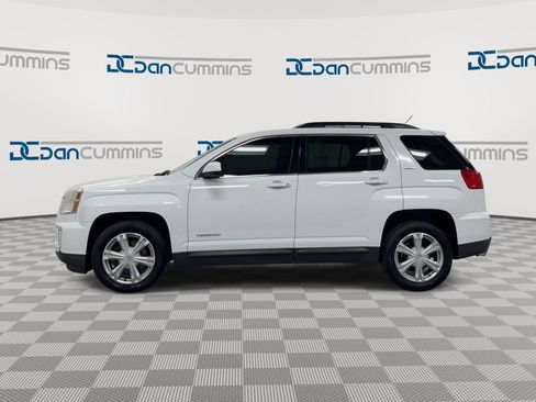 Used 2017 GMC Terrain SLE w/ Convenience Package image 5
