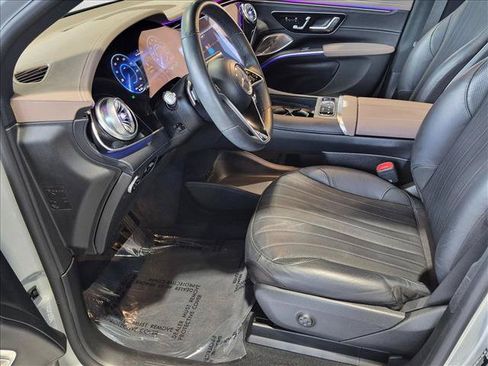 Certified 2023 Mercedes-Benz EQS 580 4MATIC SUV image 16
