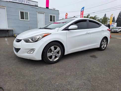 Used 2013 Hyundai Elantra GLS w/ Preferred Pkg image 1