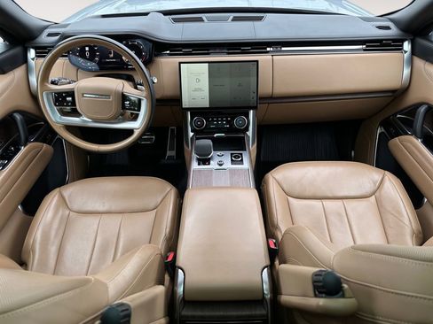 Used 2023 Land Rover Range Rover Autobiography AWD/4WD image 10