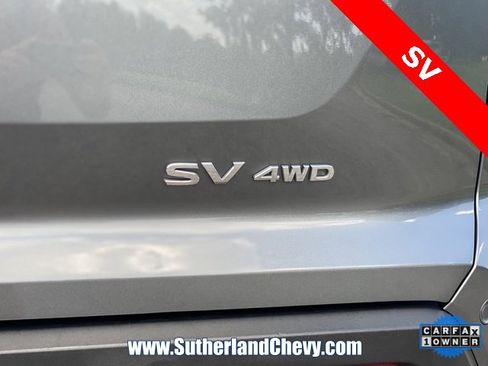 Used 2024 Nissan Pathfinder SV image 13