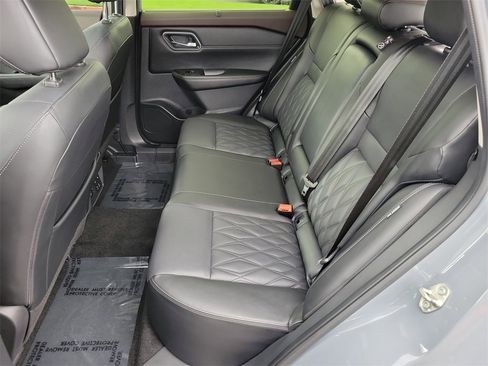 Certified 2023 Nissan Rogue Platinum w/ Platinum Premium Package image 22