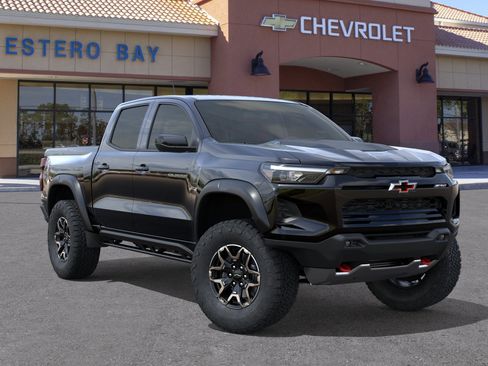 New 2026 Chevrolet Colorado ZR2 w/ Technology Package AWD/4WD image 7