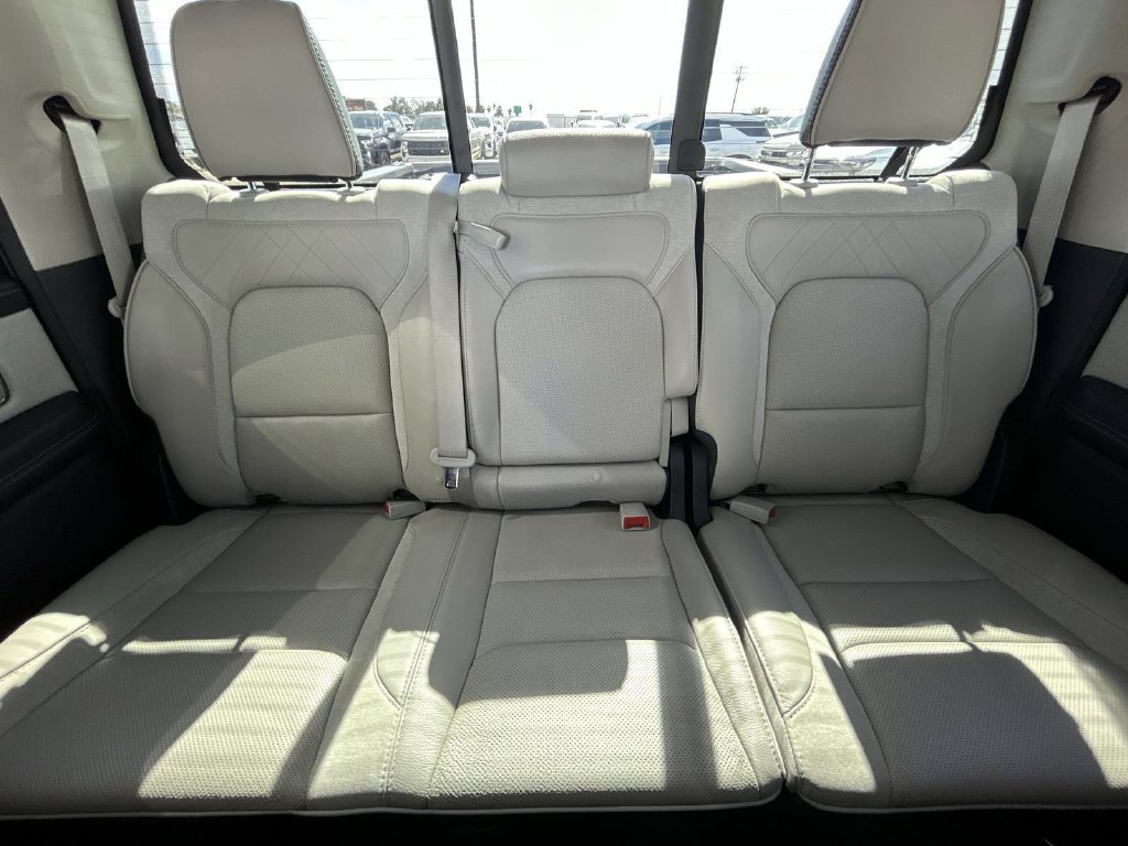 Used 2023 RAM 1500 Limited AWD/4WD image 6