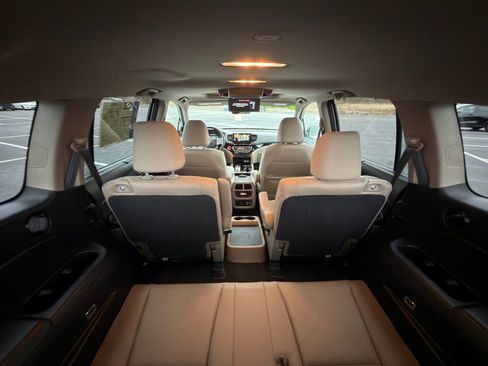 Used 2022 Honda Pilot Touring image 36