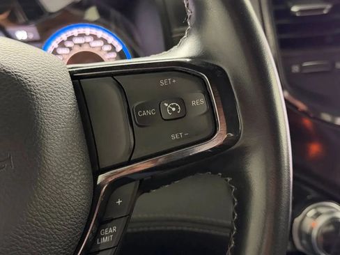 Used 2022 RAM 1500 Limited w/ Body-Colour Bumper Group AWD/4WD image 23