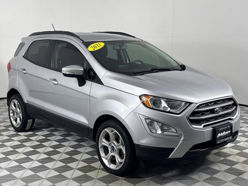 Used 2021 Ford EcoSport SE w/ SE Convenience Package image 3