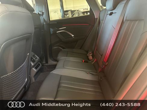 New 2025 Audi Q5 Premium image 27