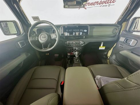 New 2026 Jeep Gladiator Mojave image 9