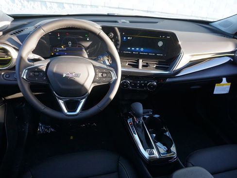 New 2026 Chevrolet Trax ACTIV FWD image 14