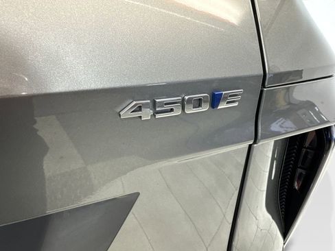 Used 2024 Cadillac Lyriq Luxury RWD image 24