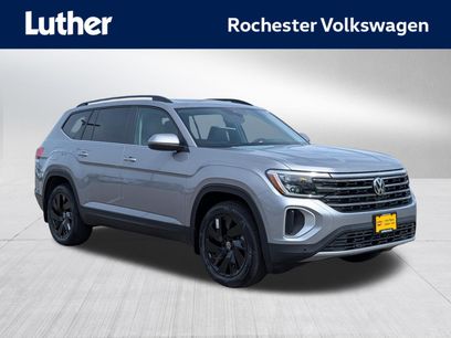 New 2026 Volkswagen Atlas SE