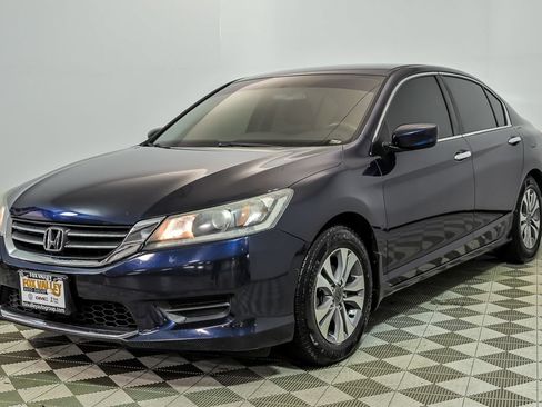 Used 2015 Honda Accord LX image 5