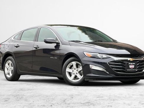 Used 2023 Chevrolet Malibu LT FWD image 1