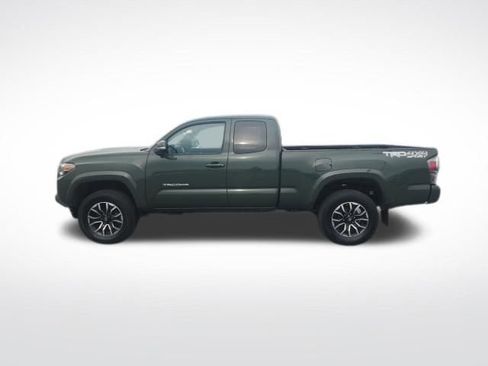 Used 2021 Toyota Tacoma TRD Sport w/ Technology Package image 23