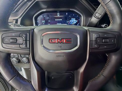 Used 2024 GMC Sierra 3500 AT4 w/ AT4 Premium Plus Package AWD/4WD image 13