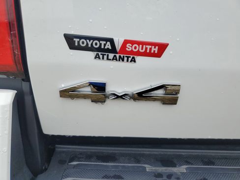 Used 2024 Toyota Tacoma SR5 image 7