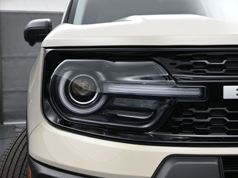 New 2025 Ford Bronco Sport Outer Banks w/ Outer Banks Tech Package+ image 11