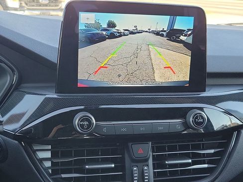 Used 2025 Ford Escape ST-Line Select image 16