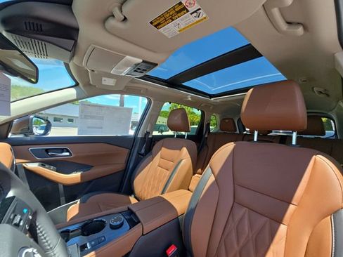New 2026 Nissan Rogue Platinum w/ Platinum Premium Package AWD/4WD image 11