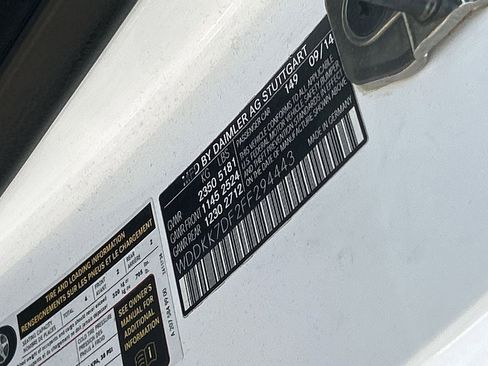 Used 2015 Mercedes-Benz E 550 Cabriolet image 28