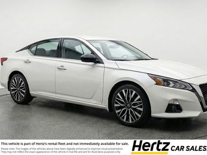 Used 2025 Nissan Altima 2.5 SV