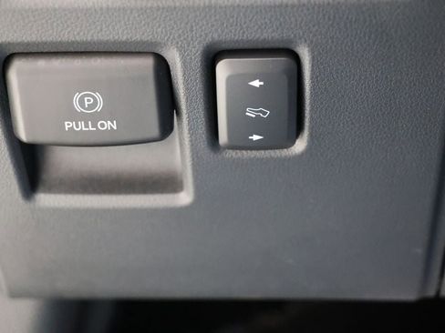 Used 2023 Ford F150 Lightning Lariat w/ Max Trailer Tow Package image 31