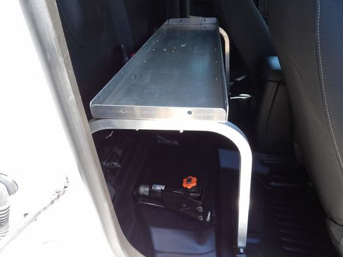 Used 2022 Chevrolet Colorado LT w/ Fleet Safety Package RWD image 32