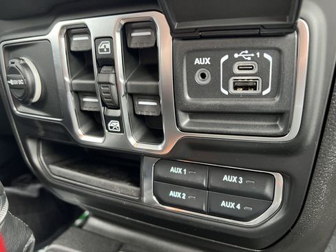 New 2026 Jeep Wrangler Sahara image 35