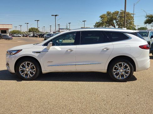 Used 2021 Buick Enclave Avenir w/ Avenir Technology Package AWD/4WD image 2