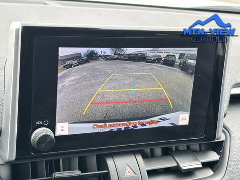 Used 2023 Toyota RAV4 XLE image 4