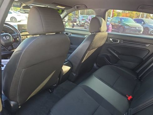 Used 2023 Honda Civic Sport image 14