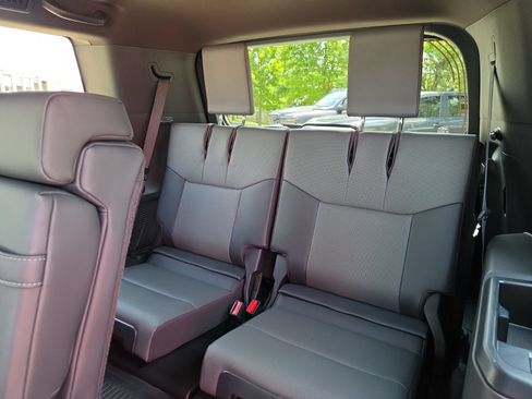 Used 2024 Lexus GX 550 w/ Accessory Package (Z1) AWD/4WD image 10